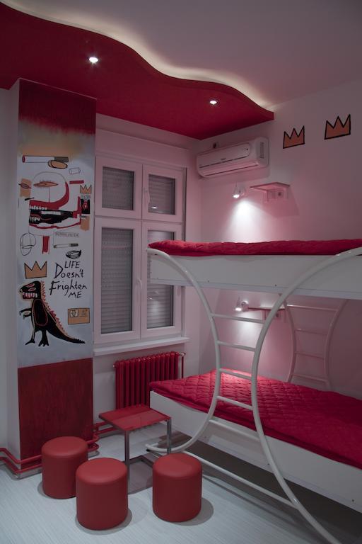 Pop Art Hostel เบลเกรด ห้อง รูปภาพ