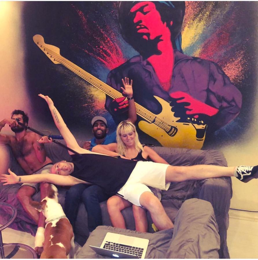 Pop Art Hostel เบลเกรด ภายนอก รูปภาพ